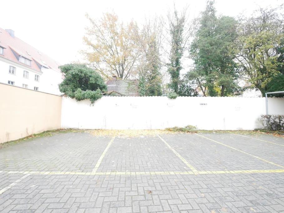 75 M2, Zentral, Gemuetlich, Eigener Parkplatz Apartment Osnabrück Exterior foto